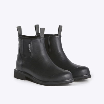 Merry People Bobbi Boot in Black/Black