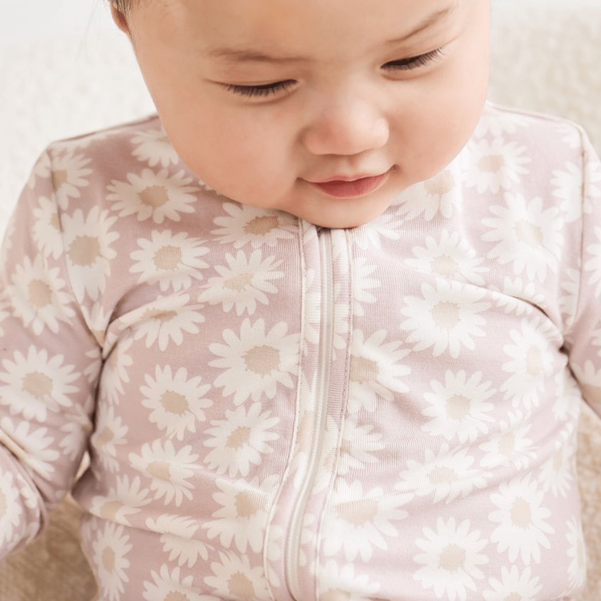 Kynd Baby Day or Night Onesie Lilac Daisy