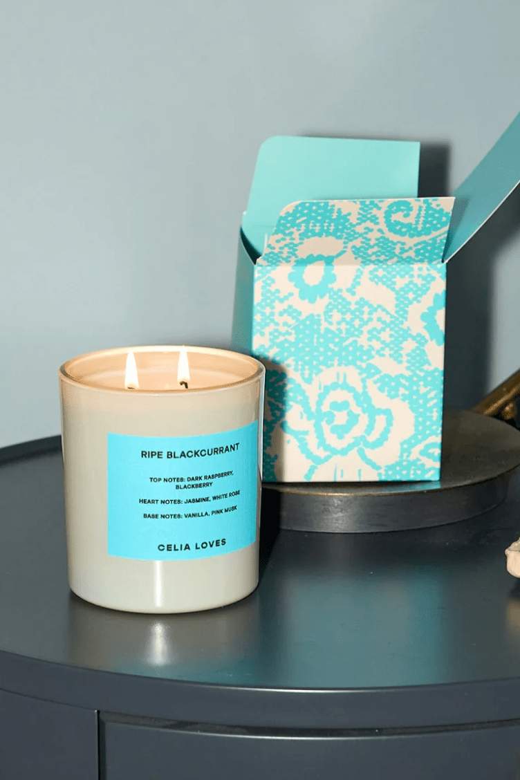 Celia Loves Candle - Ripe Blackcurrant UTOPIA