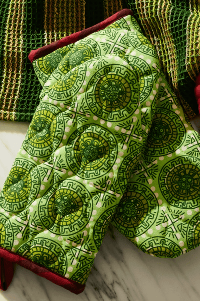 Sage and Clare Gabriella Oven Mitt Set