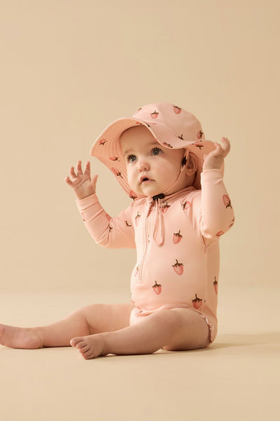 Wilson and Frenchy Strawberry Kisses Swim Sun Hat