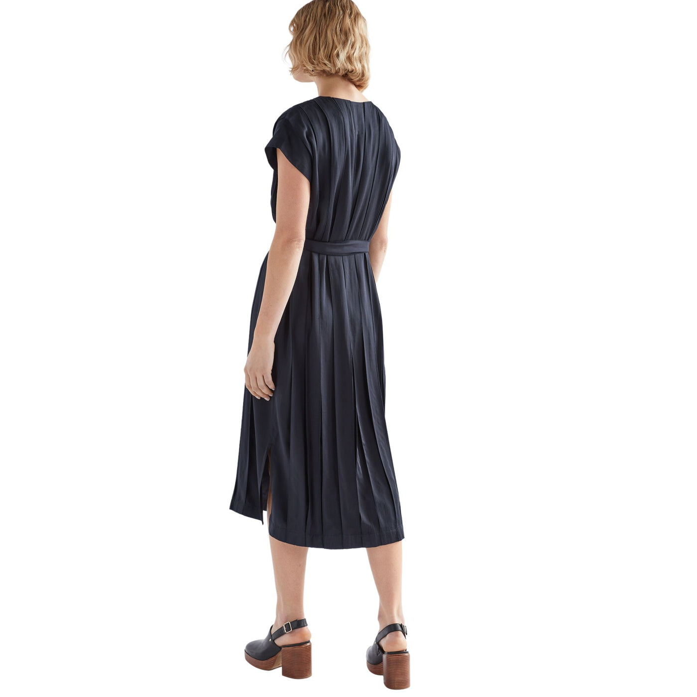 Elk The Label Strimmel Dress